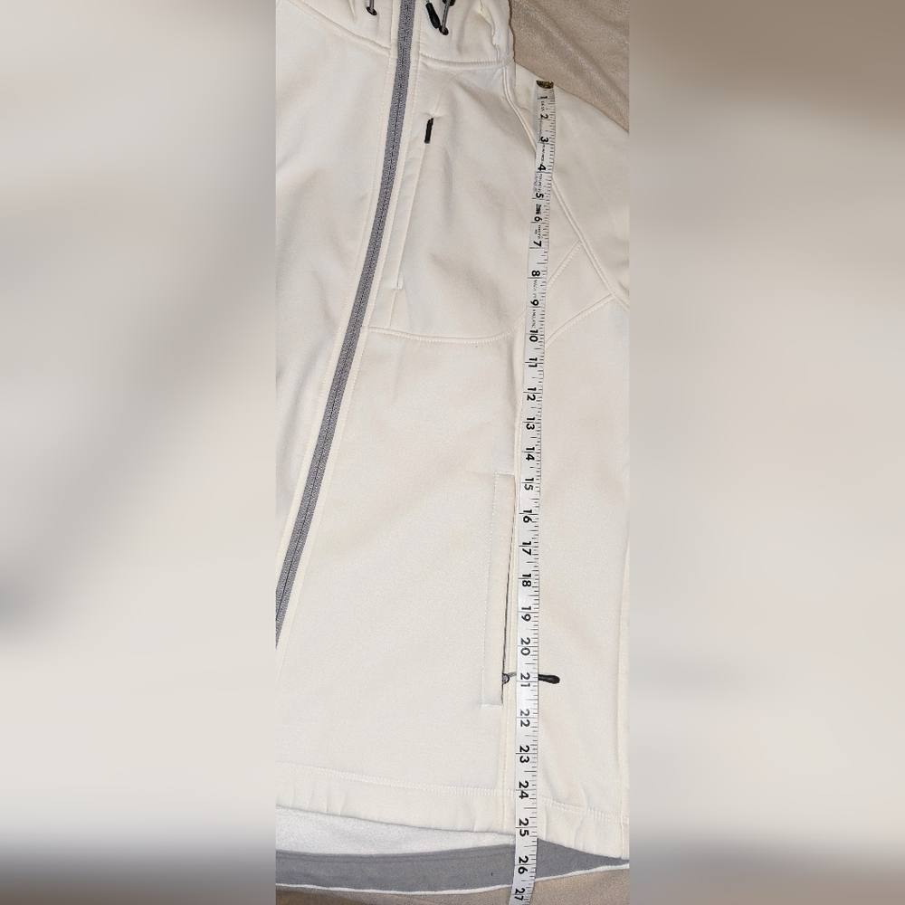 Women's Softshell Jacket - image 7